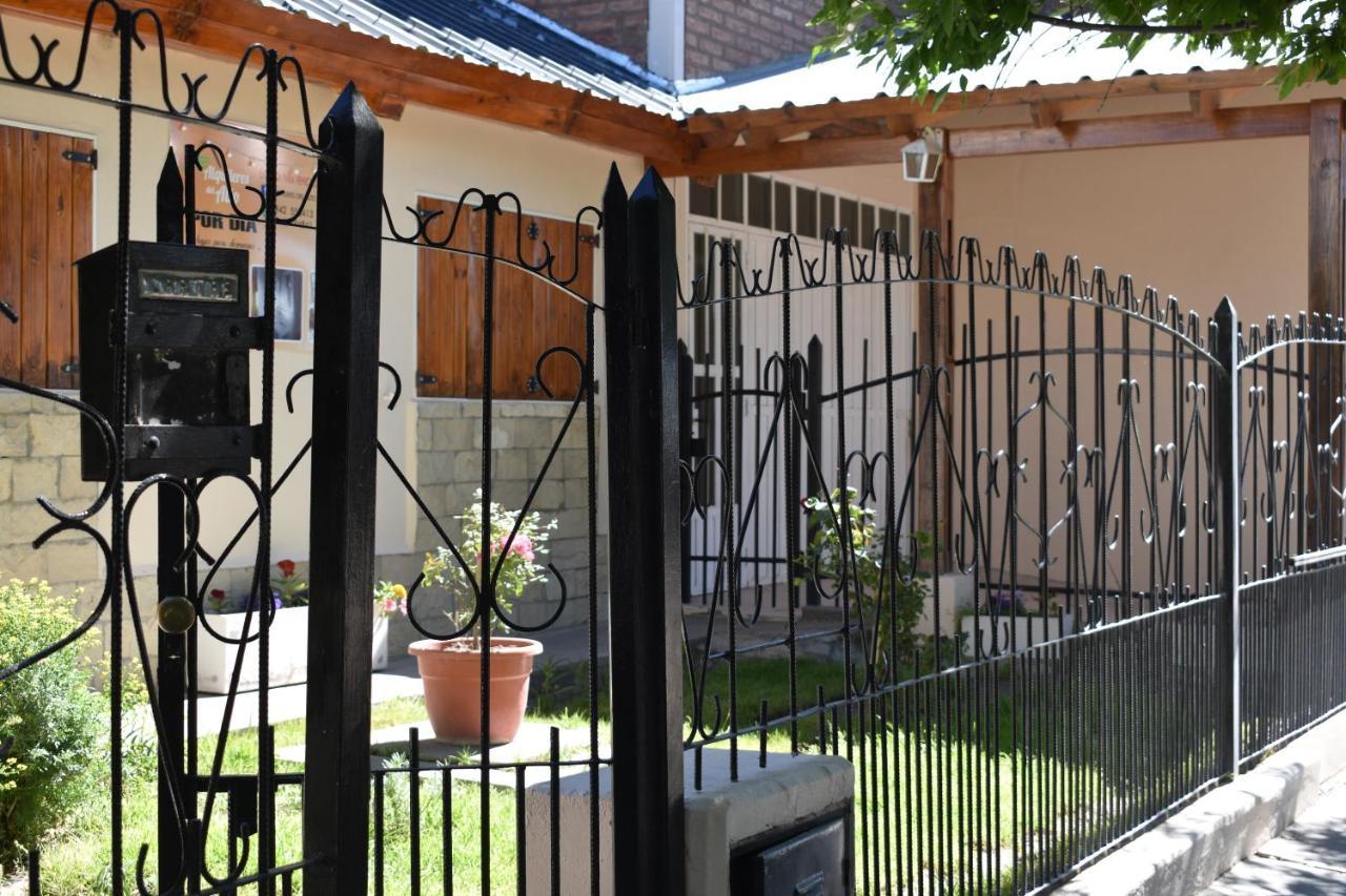 Del Alto-Viviendas Turisticas Zapala Exterior foto